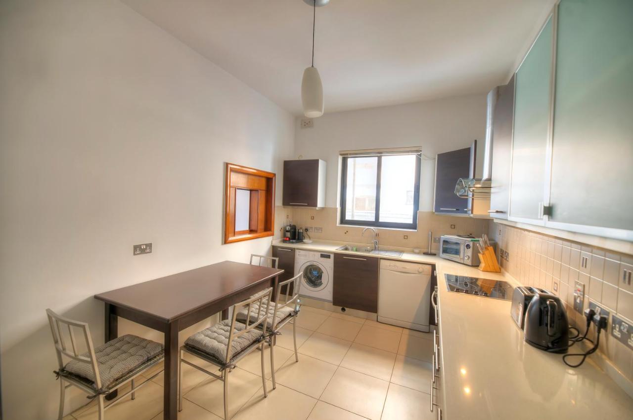 Enormous 3Bedrooms Seafront With Balcony Pdeh1-1 Сліма Екстер'єр фото