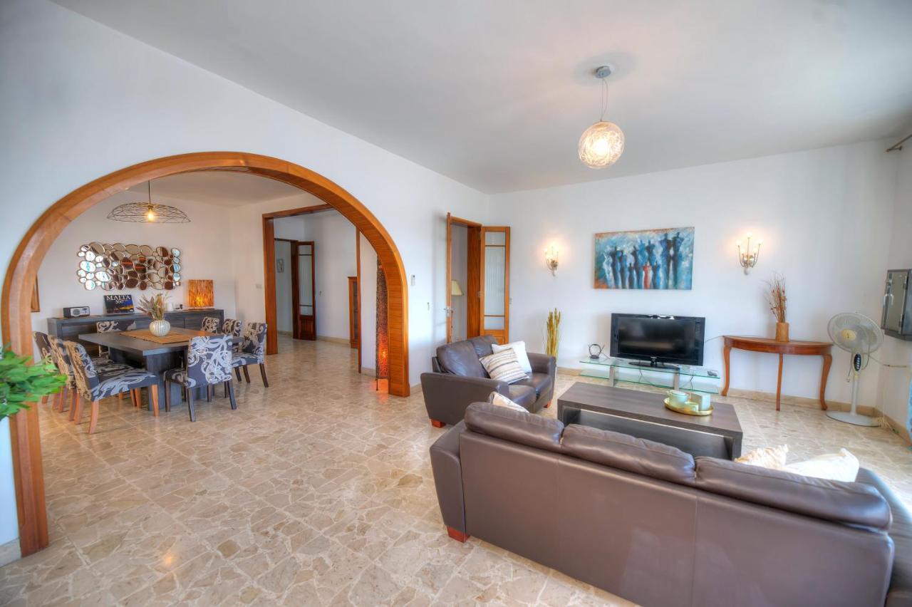Enormous 3Bedrooms Seafront With Balcony Pdeh1-1 Сліма Екстер'єр фото