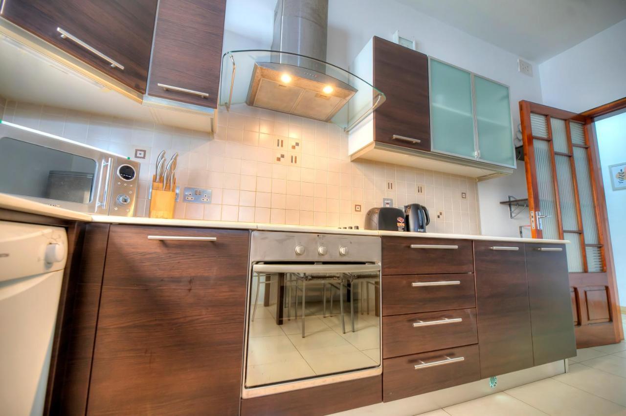 Enormous 3Bedrooms Seafront With Balcony Pdeh1-1 Сліма Екстер'єр фото