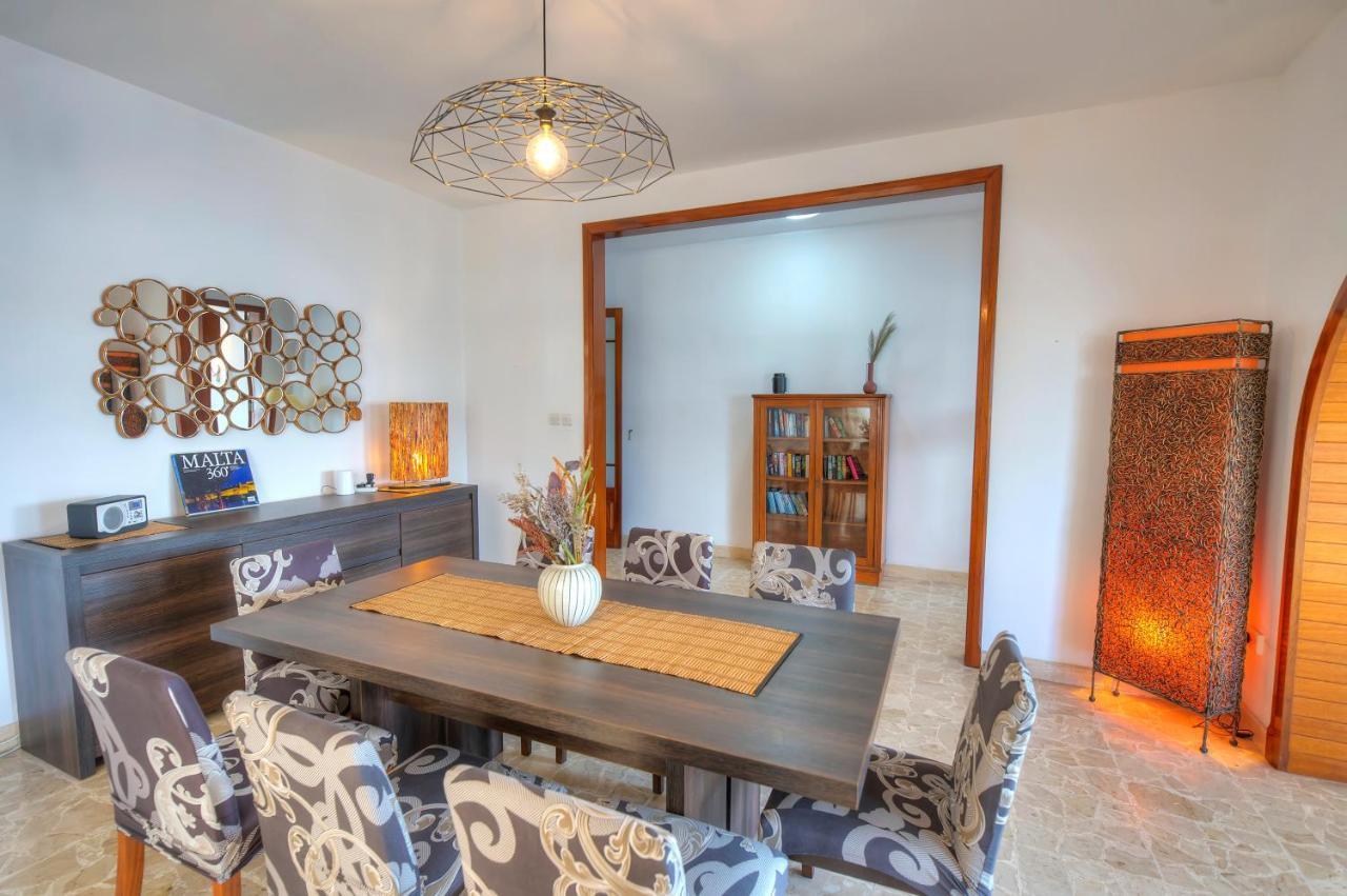 Enormous 3Bedrooms Seafront With Balcony Pdeh1-1 Сліма Екстер'єр фото